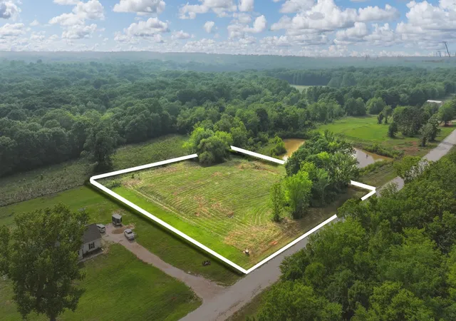 Photo 2 of Land for sale at 17261 Stella Maris St, Winona, TX 75792 | MLS# 21332311 | Listing updated on 2026-07-16