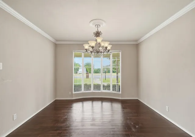 Photo 3 of Single family home for sale at 206 Mcanear St, Cleburne, TX 76033 | MLS# 21332318 | Listing updated on 2026-08-26