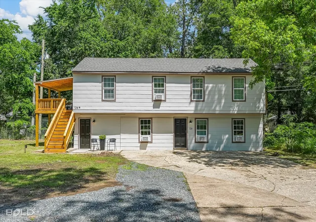 Photo 2 of Multi family home for sale at 136 E Boulevard St, Shreveport, LA 71104 | MLS# 21331462 | Listing updated on 2026-07-16