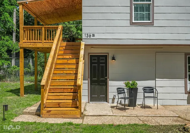 Photo 4 of House for sale at 136 E Boulevard St, Shreveport, LA 71104 | MLS# 21331462 | Listing updated on 2026-07-16