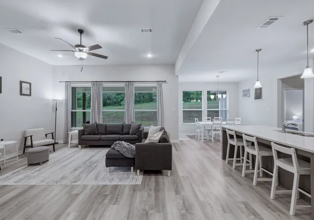 Photo 3 of Single family home for sale at 17224 Stella Maris St, Winona, TX 75792 | MLS# 21332387 | Listing updated on 2026-07-16