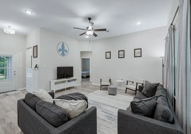 Photo 4 of Single family home for sale at 17224 Stella Maris St, Winona, TX 75792 | MLS# 21332387 | Listing updated on 2026-07-16