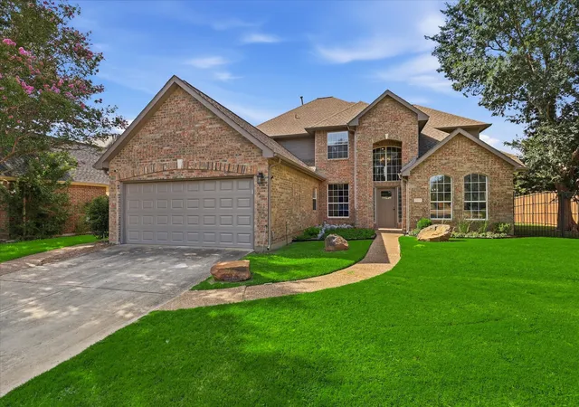 Photo 1 of Single family home for sale at 217 Patricia Ln, Lewisville, TX 75077 | MLS# 21331102 | Listing updated on 2026-08-27
