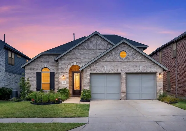 Homes for sale in Little Elm, TX | 533 Cedarwood St, Little Elm, TX 76227 | MLS# 21331003