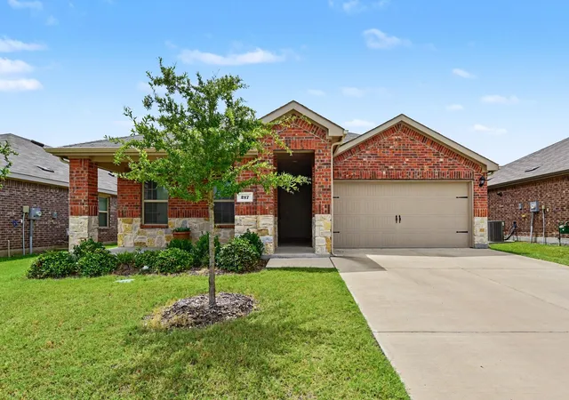 Photo 1 of Single family home for sale at 217 Red Stream Wy, Caddo Mills, TX 75135 | MLS# 21332430 | Listing updated on 2026-08-27