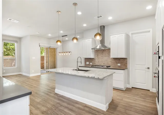 Photo 3 of Townhouse for sale at 8145 Snapdragon Wy, Dallas, TX 75252 | MLS# 21332036 | Listing updated on 2026-07-16