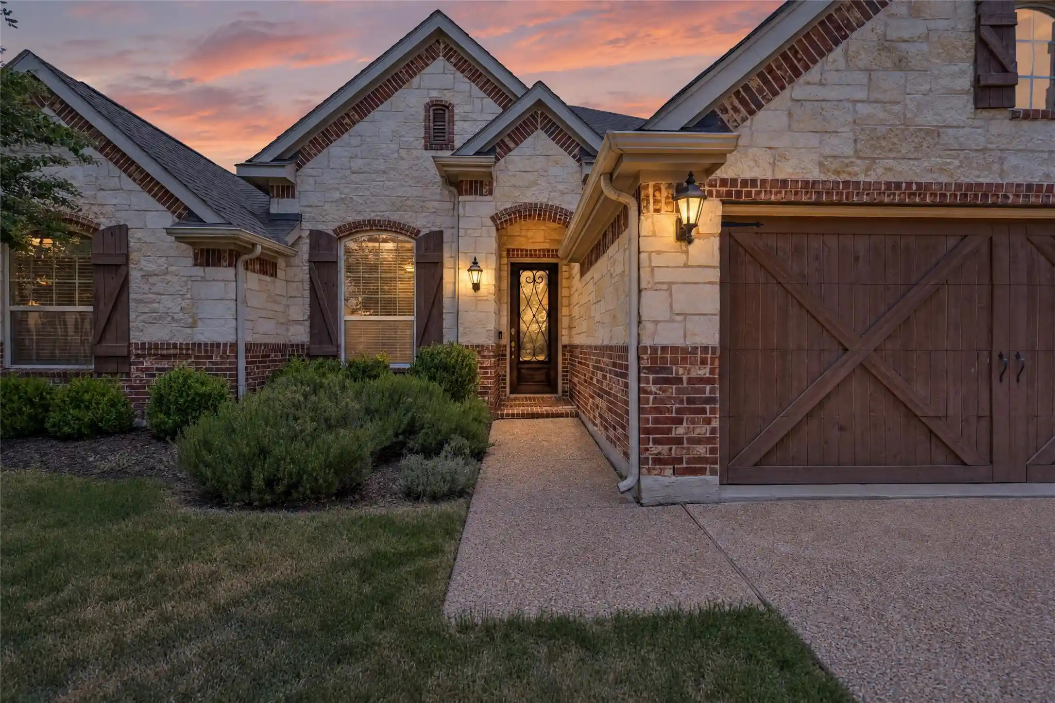 Single family home for sale at 2721 Driftwood Creek Trl, Prosper, TX 75078 | MLS# 21320304
