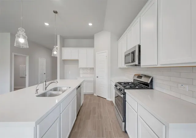 Photo 2 of Single family home for sale at 707 Grand Dale Dr, Lavon, TX 75166 | MLS# 21326554 | Listing updated on 2026-10-08