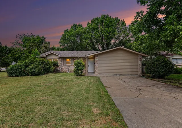 Single family home for sale at 3001 Harvard St N, Irving, TX 75062 | MLS# 21331793
