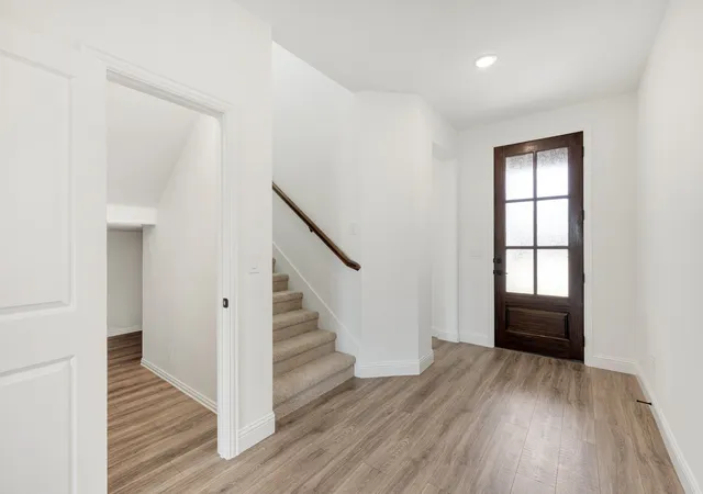 Photo 4 of Single family home for sale at 8102 Grotto Dr, Royse City, TX 75189 | MLS# 21330796 | Listing updated on 2026-08-27
