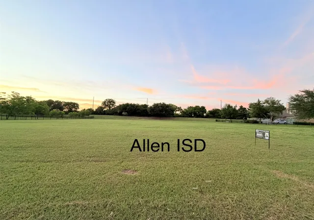 Photo 2 of Land for sale at 4101 Rolling Knolls Dr, Allen, TX 75002 | MLS# 21331290 | Listing updated on 2026-07-20