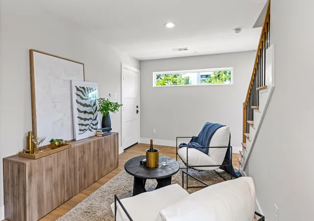Listing Photo 4 - Condo for sale in building located at 4709 Virginia Ave, Dallas, TX 75204 - Unit #1,2,3,4,5