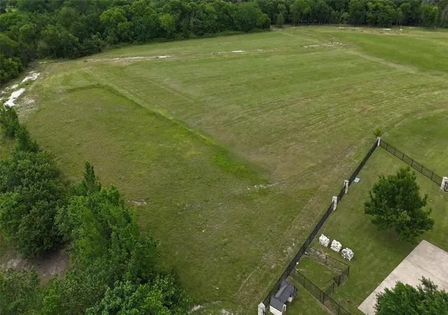 Photo 1 of Land for sale at 0000 Grove Creek Rd, Waxahachie, TX 75165 | MLS# 21332692 | Listing updated on 2026-08-28