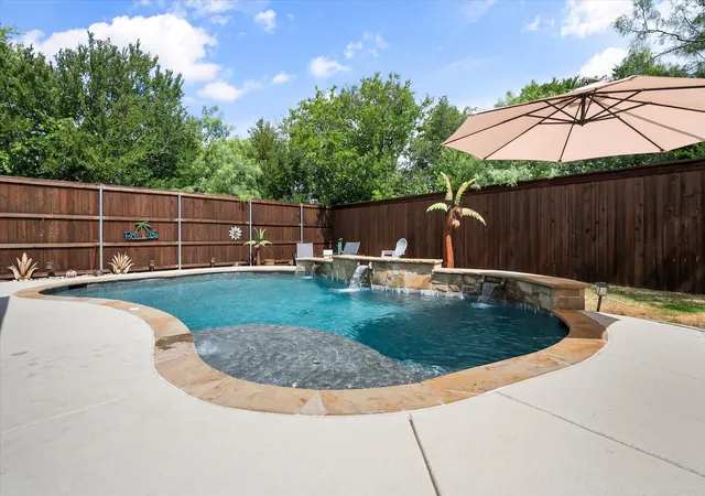 Homes for sale in Crowley, TX | 601 Mesa Vista Dr, Crowley, TX 76036 | MLS# 21330619