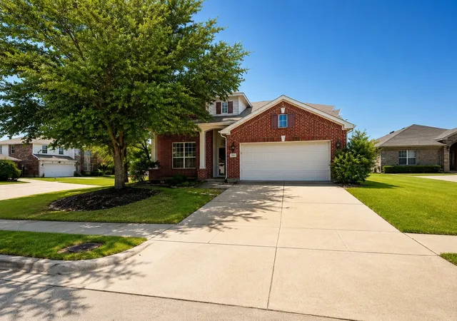 Photo 1 of Single family home for sale at 2011 New Braunfels, Forney, TX 75126 | MLS# 21332782 | Listing updated on 2026-10-07