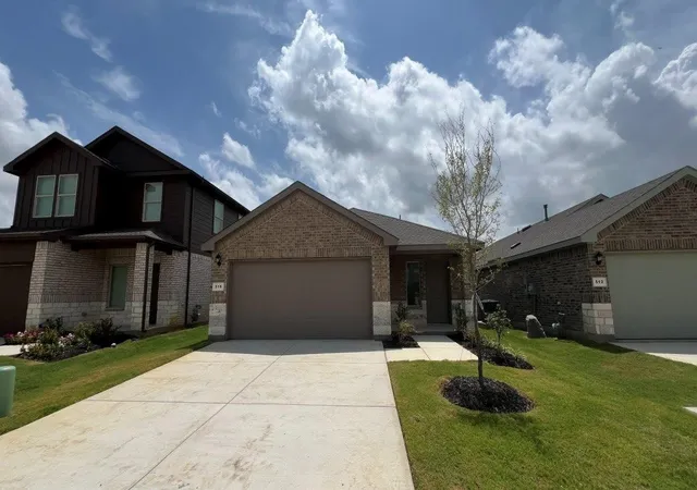 Photo 1 of Single family home for sale at 516 Red Admiral Ln, Ponder, TX 76259 | MLS# 21331945 | Listing updated on 2026-07-21