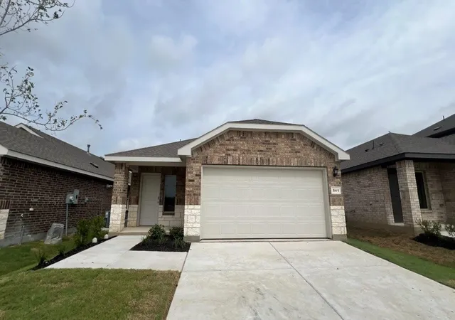 Photo 1 of Sale Pending at 541 Sterling Thicket Ln, Ponder, TX 76259 | MLS# 21331966 | Listing updated on 2026-10-06