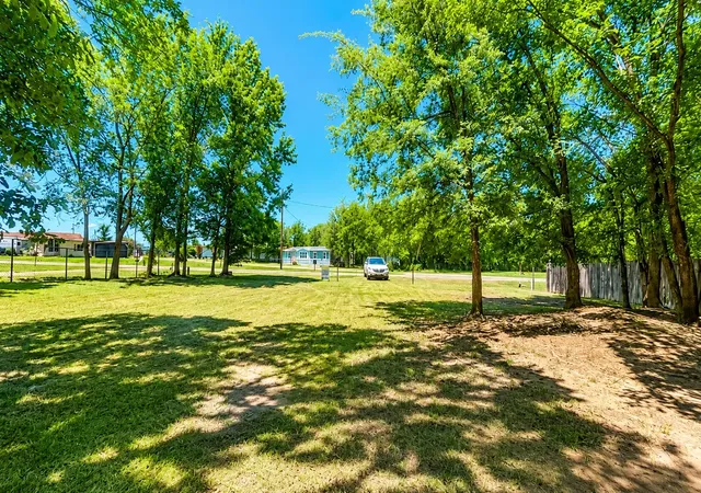 Photo 3 of Single family home for sale at 468 Choctaw Dr, Quitman, TX 75783 | MLS# 21330759 | Listing updated on 2026-07-20