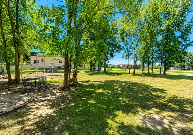 Photo 3 of Single family home for sale at 468 Choctaw Dr, Quitman, TX 75783 | MLS# 21330759 | Listing updated on 2026-07-20