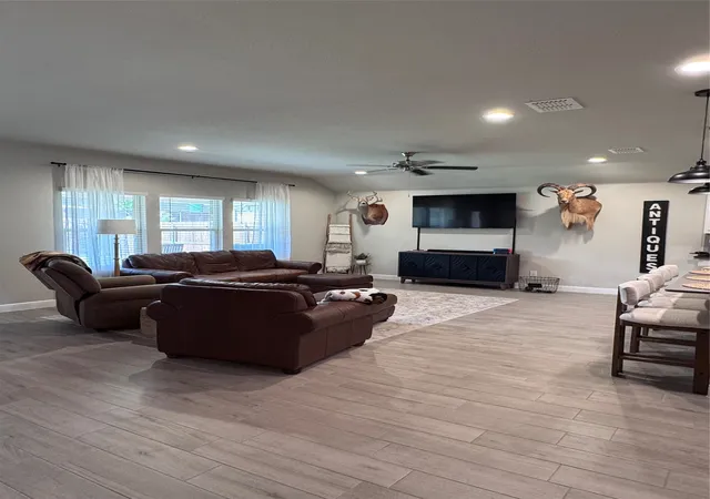 5th image of 1908 Cookes Ln, Cleburne, TX 76033 | MLS# 21332828