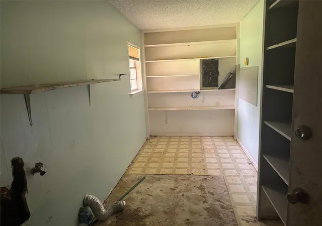 Photo 17 of Sale Pending at 260 Lakeshore Dr, Fairfield, TX 75840 | MLS# 21332833 | Listing updated on 2026-08-26