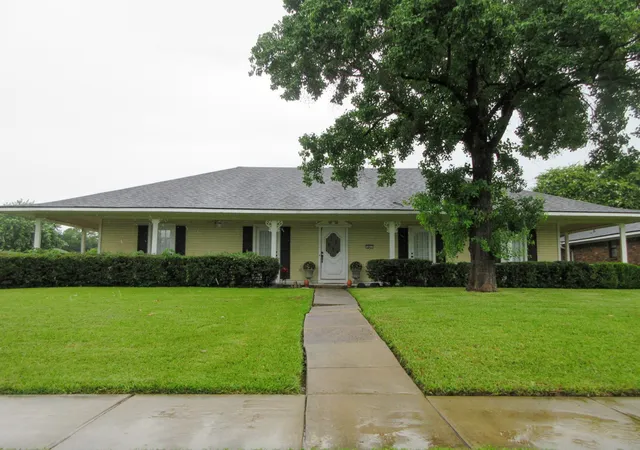 1st image of 401 Post Oak St, Bossier City, LA 71111 | MLS# 21332859
