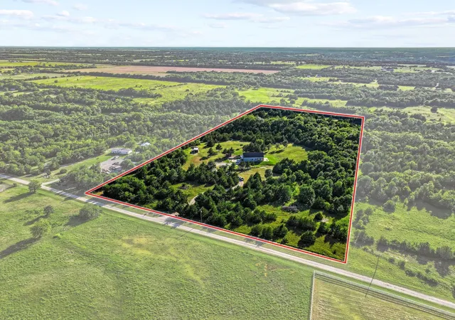 Photo 3 of Single family home for sale at 511 County Road 4264, Leonard, TX 75452 | MLS# 21332891 | Listing updated on 2026-09-25