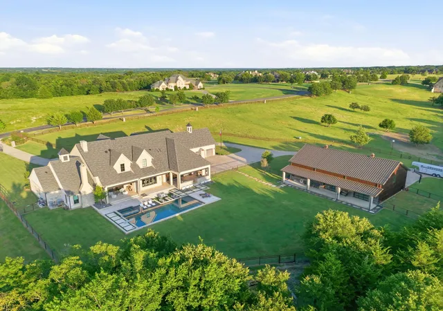 Photo 1 of Mansion for sale at 2565 N Star Dr, Celina, TX 75009 | MLS# 21331682 | Listing updated on 2026-09-15