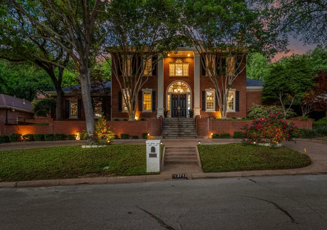Photo 2 of Single family home for sale at 3713 Black Canyon Rd, Fort Worth, TX 76109 | MLS# 21319973 | Listing updated on 2026-08-22
