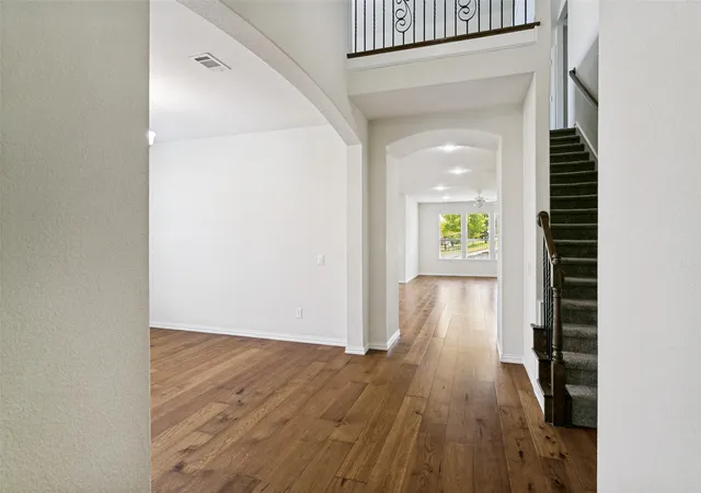 Photo 3 of Single family home for sale at 211 Copper Canyon Dr, Lewisville, TX 75067 | MLS# 21332848 | Listing updated on 2026-08-27