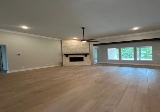 Photo 4 of Single family home for sale at 1007 Perrin Ln, Van Alstyne, TX 75495 | MLS# 21330127 | Listing updated on 2026-10-04