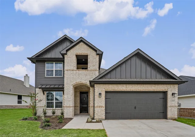 Photo 3 of Single family home for sale at 1205 Colca Dr, Springtown, TX 76082 | MLS# 21330898 | Listing updated on 2026-10-06