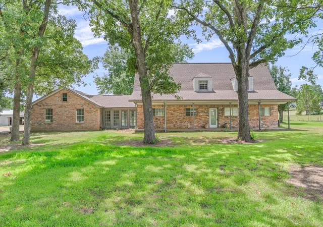Photo 3 of Sale Pending at 1803 State Hwy 198, Canton, TX 75103 | MLS# 21332945 | Listing updated on 2026-09-28
