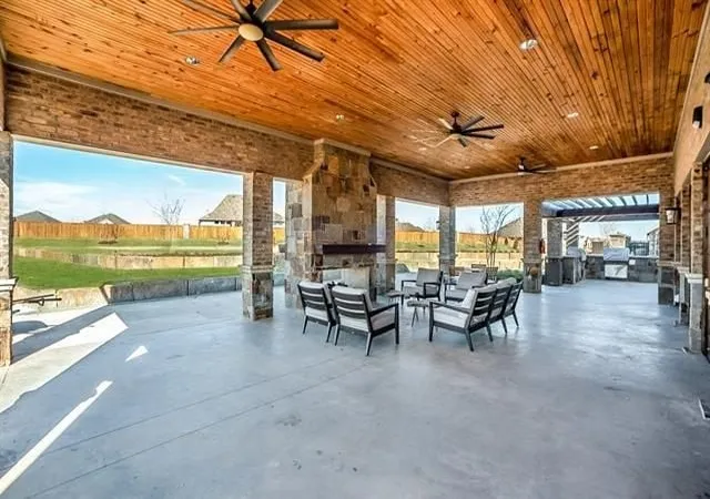 Photo 3 of Sale Pending at 11512 Jackloe St, Haslet, TX 76052 | MLS# 21332957 | Listing updated on 2026-08-24