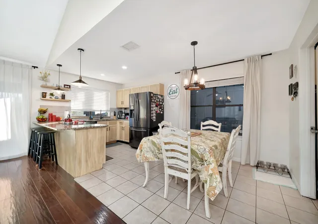 5th image of 2612 Herring Cir, Sachse, TX 75048 | MLS# 21332974