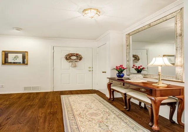 Photo 3 of Single family home for sale at 331 Robin Wy, Richardson, TX 75080 | MLS# 21332998 | Listing updated on 2026-08-26