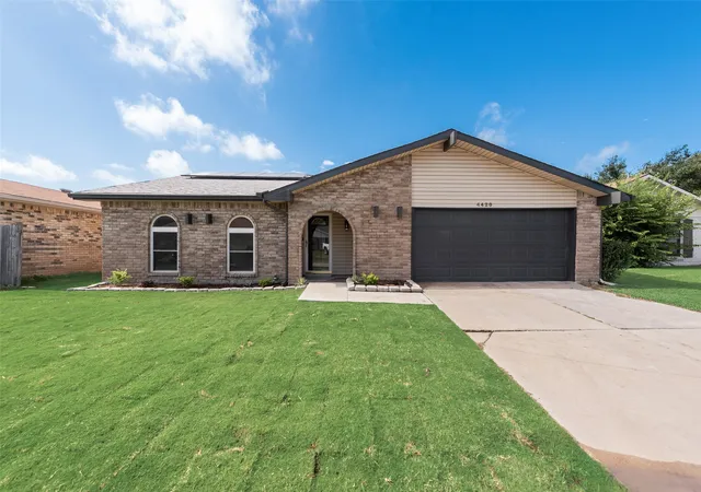 2nd image of 4420 Buckeye St, Fort Worth, TX 76137 | MLS# 21332958