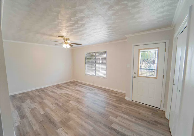 Photo 3 of Single family home for sale at 1505 Westridge Cir, Breckenridge, TX 76424 | MLS# 21332697 | Listing updated on 2026-08-22