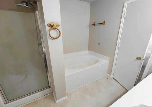 9th image of 2123 W Grove Ln, Grand Prairie, TX 75052 | MLS# 21333104