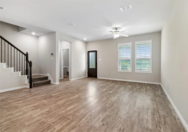Photo 3 of Single family home for sale at 7526 Ezra Mews, Rowlett, TX 75089 | MLS# 21326813 | Listing updated on 2026-09-26