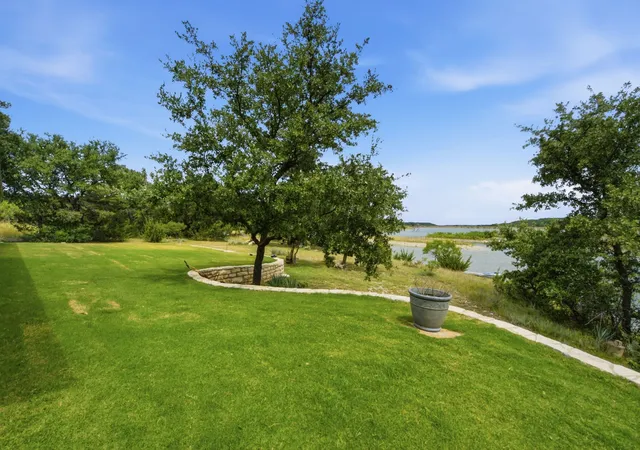 Photo 4 of Single family home for sale at 640 Sunfish Pt, Bluff Dale, TX 76433 | MLS# 21326609 | Listing updated on 2026-09-24