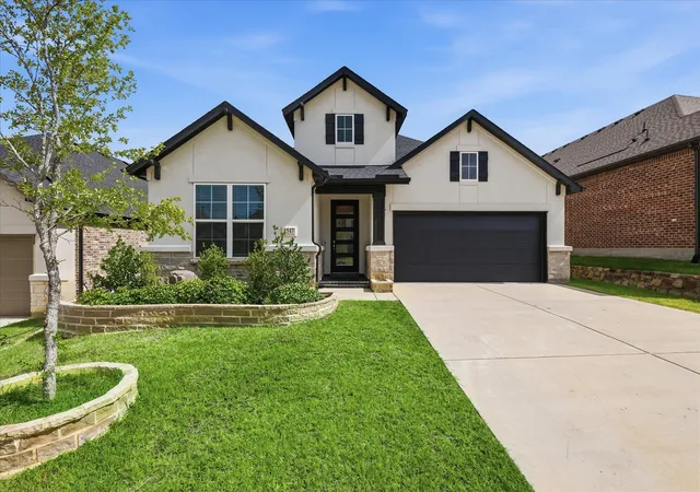 Photo 1 of Single family home for sale at 1517 Larson Ln, Denton, TX 76210 | MLS# 21333086 | Listing updated on 2026-08-04