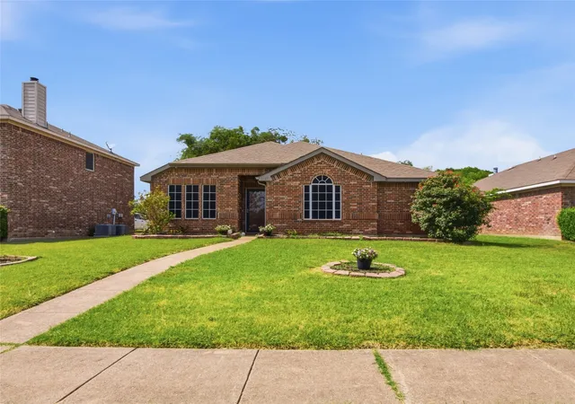 Photo 1 of Sale Pending at 1825 Mason Way, Lancaster, TX 75134 | MLS# 21332967 | Listing updated on 2026-08-03