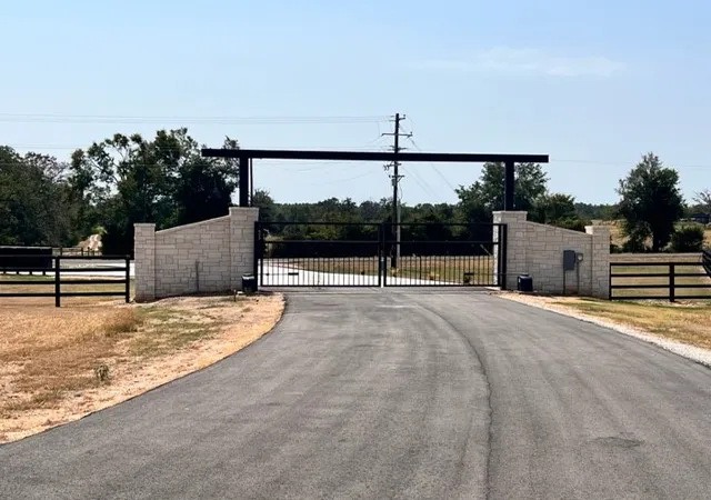 Photo 1 of Land for sale at Lot 19 Fm 489 E, Fairfield, TX 75840 | MLS# 21333184 | Listing updated on 2026-07-17