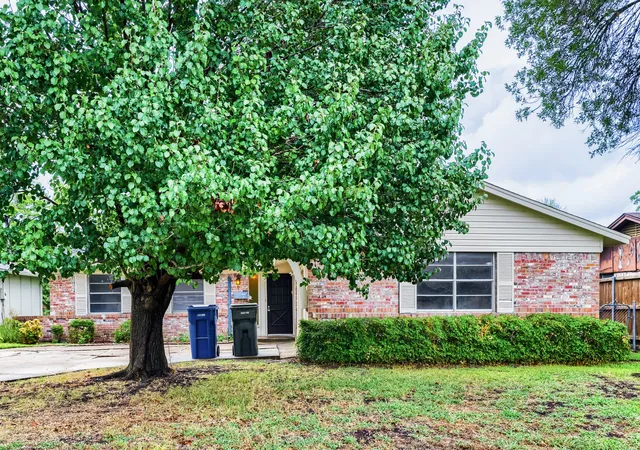 Photo 1 of Single family home for sale at 1106 Intervale Dr, Garland, TX 75043 | MLS# 21330765 | Listing updated on 2026-08-22