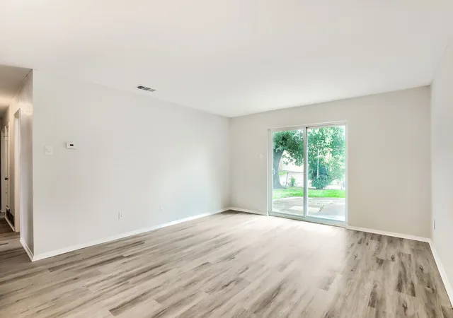 Photo 4 of Single family home for sale at 1106 Intervale Dr, Garland, TX 75043 | MLS# 21330765 | Listing updated on 2026-08-22
