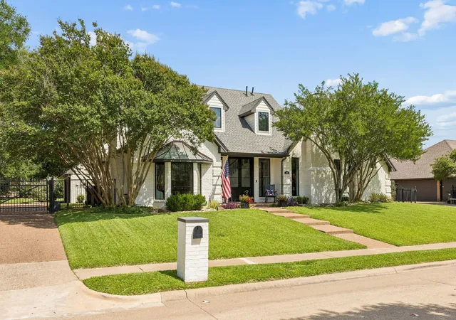 36th image of 2204 Winding Hollow Ln, Plano, TX 75093 | MLS# 21330696