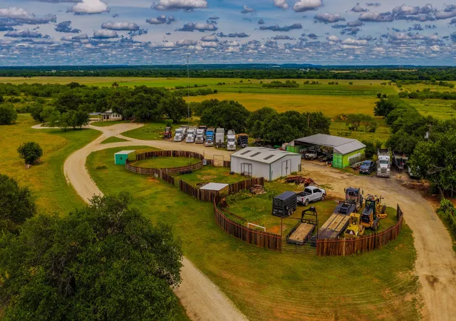Photo 3 of Single family home for sale at 451 Rosser Ranch Rd, Graham, TX 76450 | MLS# 21256048 | Listing updated on 2026-09-24
