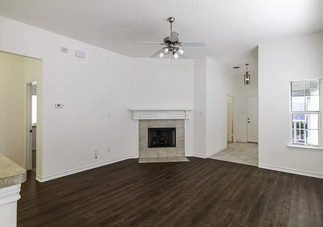 Photo 2 of Single family home for sale at 1609 Jasmine Trl, Savannah, TX 76227 | MLS# 21333090 | Listing updated on 2026-08-22