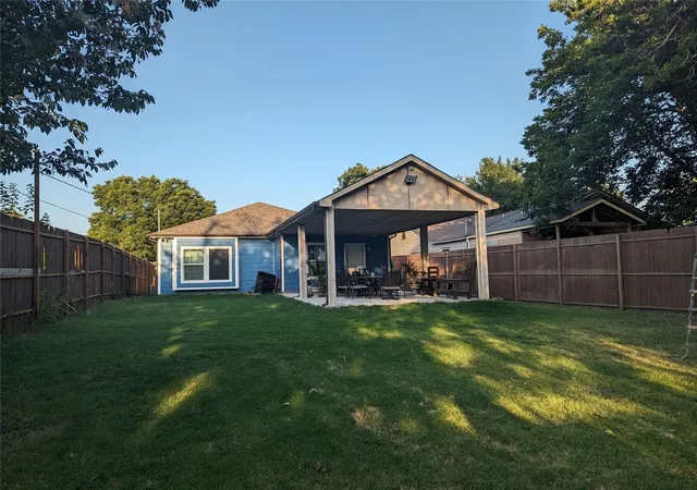 Photo 2 of Single family home for sale at 2715 Britton Ave, Dallas, TX 75216 | MLS# 21333214 | Listing updated on 2026-07-17